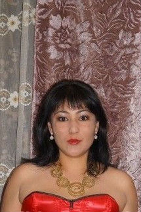 Девушка Карина 28 Азиатка из Москвы  фото № 1